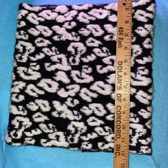 ANN TAYLOR snood infinity scarf knit cozy soft neck warmer leopard print size OS - Picture 5 of 6